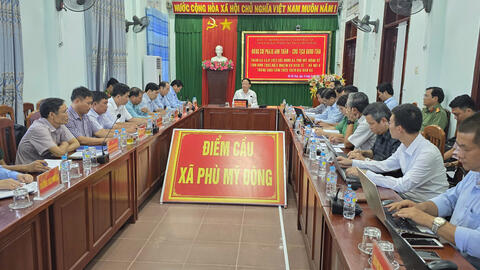 Chủ tịch UBND tỉnh Phạm Anh Tuấn làm việc với xã Phù Mỹ Đông về tình hình phát triển kinh tế - xã hội 6 tháng cuối năm
